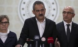 Milli Eğitim Bakanı Özer: Depremden etkilenen 10 ilimizde eğitim öğretime 1 Mart'a kadar ara veriyoruz