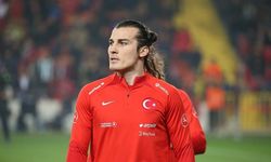 Milli futbolcu Çağlar Söyüncü, deprem fırsatçılarına tepki gösterdi