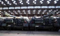 Polonya, ilk Leopard tanklarını Ukrayna'ya teslim etti