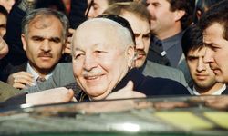 Türk siyasetinin "Erbakan Hoca"sı vefatının 12'nci yılında anılıyor