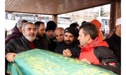 Artvin'de çığ altında kalan milli takım antrenörü dağcının cenazesi Erzurum'da toprağa verildi