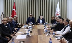 Bakan Kurum: Üreticisi, inşaatçısı, işçisi, mühendisi, mimarı ile hep birlikte bu süreci yürütmek zorundayız
