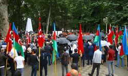 Ermeni çetelerin 1918'de katlettiği Azerbaycanlılar anılıyor