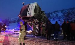 Erzincan'da yolcu otobüsü devrildi, 2 kişi öldü, 21 kişi yaralandı