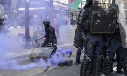 Fransa'da polislere emeklilik reformu karşıtı gösterilere sert müdahaleden 17 soruşturma