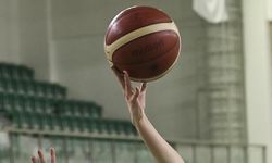 Kadınlar basketbolda derbi heyecanı