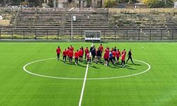 KKTC'nin Çetinkaya TSK futbol takımı ara bölgedeki tarihi sahasına 8 yıl sonra kavuştu