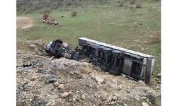 Mardin'de pikap ile tır çarpıştı, 1 kişi öldü, 7 kişi yaralandı