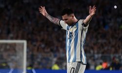 Messi, Arjantin formasıyla "100'ler kulübü"ne girdi