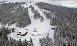 Sezonu kapatan Ilgaz Dağı'ndaki kayak tesisi kar yağışının ardından tekrar açılıyor