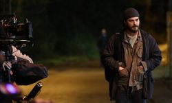 Yeni Netflıx Dizisi Kübra’nın Setinden İlk Görsel Paylaşıldı