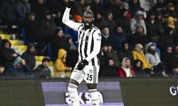 Beşiktaş, Arthur Masuaku'nun bonservisini aldı
