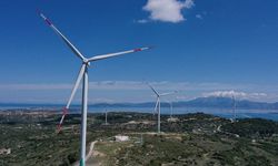 Depolamalı rüzgar ve güneş enerjisi alanında ilk önlisanslar verilmesiyle 1,5 milyar dolarlık yatırım sahaya yansıyacak
