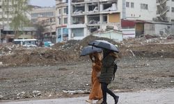 Deprem bölgesi için sağanak uyarısı