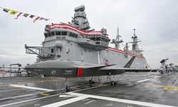 Fransız Le Figaro, Türkiye'nin ilk SİHA gemisi TCG Anadolu'yu sayfasına taşıdı
