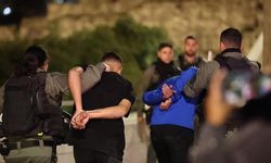 İnsan hakları örgütleri, İsrail'in Filistinli tutuklulara karşı hak ihlallerindeki artışa dikkati çekiyor