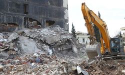 Kahramanmaraş'ta bina yıkım ve enkaz kaldırma çalışmaları 17 mahallede devam edecek
