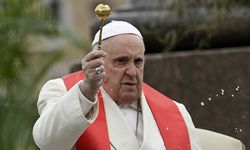 Papa, rahatsızlanması sonrasında "Palmiye Pazarı" ayinine katıldı