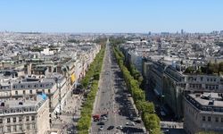Paris'te elektrikli skuter kiralama hizmetine referandumda "hayır" çıktı