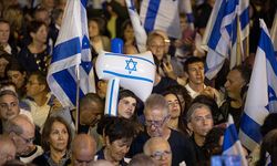 İsrail'de siyasi anlaşmazlıkların gölgesinde "Bağımsızlık Günü" kutlanıyor