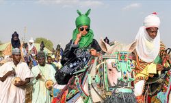 Afrika'daki Hausa kraliyetinin simgesi: Rawani
