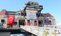 Gemide sınavlara hazırlanan öğrencilere burs müjdesi