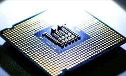 Intel, ilk çeyrekte tarihinin en yüksek 3 aylık zararını açıkladı
