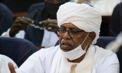 Sudan ordusu, devrik Cumhurbaşkanı Beşir'in hastanede olduğunu duyurdu
