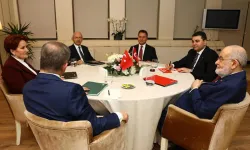 6'lı masa toplanıyor