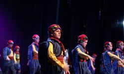 Halk Oyunları Festivali seyirciden tam not aldı