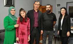 Esenyurt Belediyesi Efla Zeynep’i evinde ziyaret etti