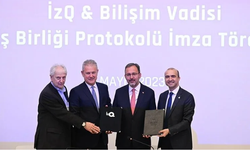 İzmir'de "İzQ ve Bilişim Vadisi İşbirliği Protokolü" imzalandı