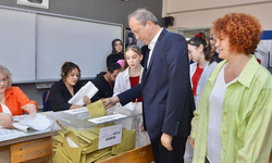 Avcılar Belediye Başkanı Turan Hançerli oyunu verdi