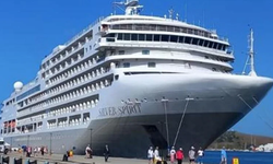 Lüks yolcu gemisi "Silver Spirit" ile Bodrum'a 564 turist geldi