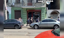 Zelenskiy'den, Kiev'e yapılan füze saldırısına tepki