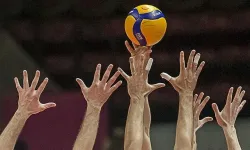 Voleybol AXA Sigorta Efeler Ligi'nde şampiyon yarın belli olacak