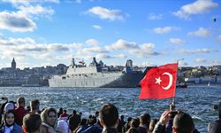 TCG Anadolu İstanbul'dan ayrıldı