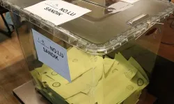 Avrupa'da Cumhurbaşkanı Seçimi'nin ikinci turu için kurulan sandıklarda oy verme işlemi sona erdi