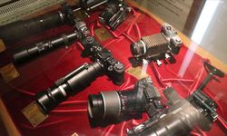 Dünyanın 3. büyük Fotoğraf Makinesi Müzesi'nde depremin zarar verdiği makineler onarılıyor