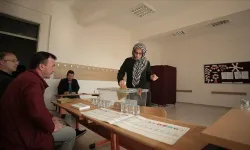 İl değiştiren Karyağmazlılar yeni yerleşim yerinde ilk kez oy kullandı