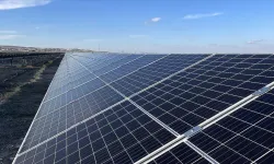 Bakan Dönmez: Güneş enerjisinde artan yatırımla toplam kurulu gücümüz 10 bin megavat sınırını aştı
