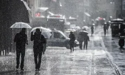 Meteorolojiden batı bölgeleri için gök gürültülü sağanak uyarısı