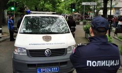 Sırbistan'da 7. sınıf öğrencisi okulda silahlı saldırıda 9 kişi hayatını kaybetti