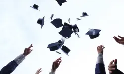 Depremzede üniversite öğrencilerine mezuniyet törenlerine katılımlarında kolaylık sağlanacak