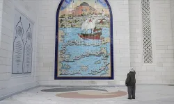 Levent'teki Barbaros Hayreddin Paşa Camisi, mimarisi ve sanatıyla öne çıkıyor