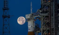 NASA’nın ay roketinin bütçesini aştığı ve programın gerisinde kaldığı ortaya çıktı
