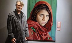 Muzaffer Yıldırım ‘Afgan Kızı’ Portresini Sanat Koleksiyonuna Ekledi