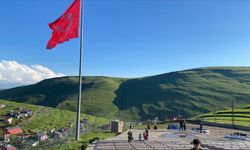 Ardahan'daki "Atatürk silüeti" bu yıl da izlenmeye başlandı