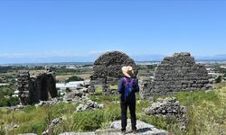 Sekiz asırlık Selçuklu mescidini de barındıran Sillyon Antik Kenti turizme kazandırılıyor