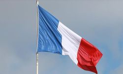 Fransa'da yaşlı kadın ve çocuğa saldırı infiale yol açtı
